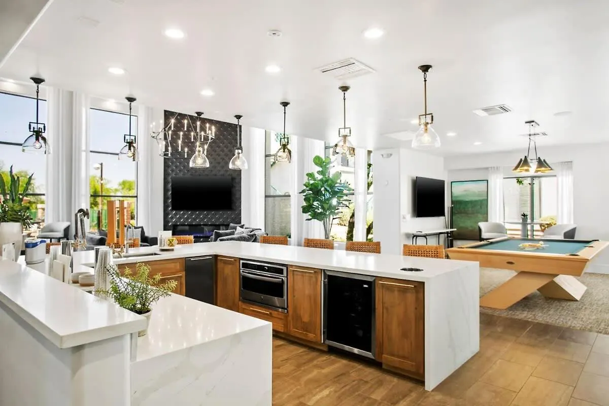 아파트 Cozysuites At Kierland Commons By Golf Course! 스코 츠 데일