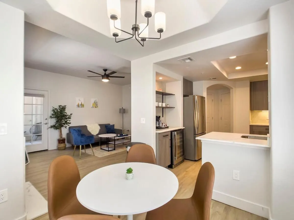 Cozysuites At Kierland Commons By Golf Course! 스코 츠 데일 0*, 스코 츠 데일 미국